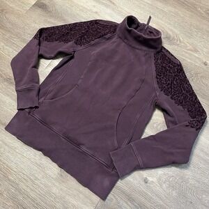 Lululemon Size 8 Black Cherry Purple Floral Flock Pullover Sweatshirt Zip Collar